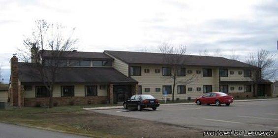 Amerivu Inn & Suites-Avon Экстерьер фото